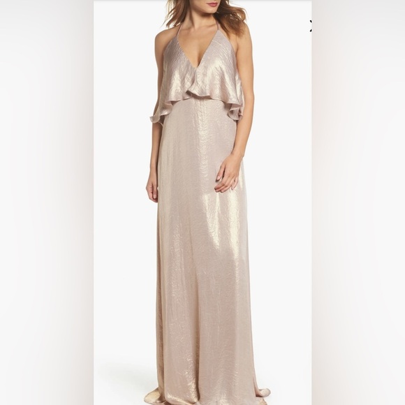 Nouvelle AMSALE Crushed Satin Popover Halter Gown gold elegant maxi - Picture 1 of 11